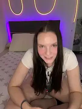 Mila-Jasmin — tittenfick
