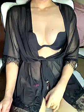 Milinda68 on StripChat 