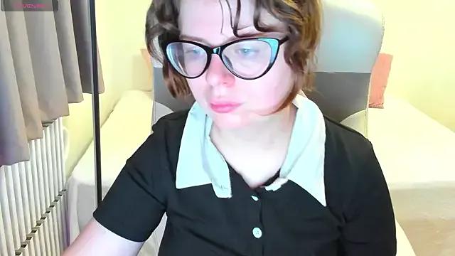 MilisaSweet777 on StripChat 
