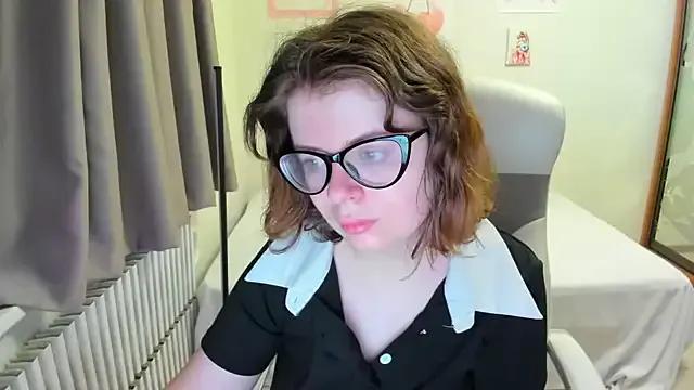 MilisaSweet777 on StripChat 