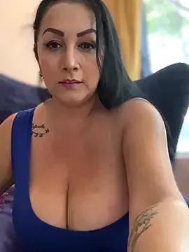 Milk_chloe — Squirt now With dildo