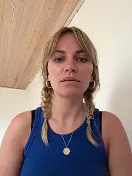Milla__one on StripChat 