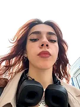million_degrees — make me moan with vibes inside pussy