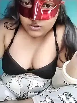 mimi87hoty on StripChat 