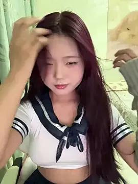 mimi9420 — Freechat on StripChat