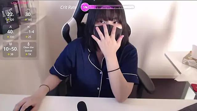 mimika0403 on StripChat 