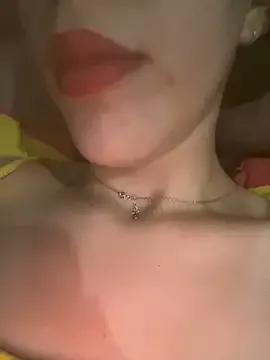 Mimisixo on StripChat 