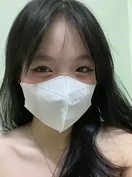 minmin2kk5 on StripChat 