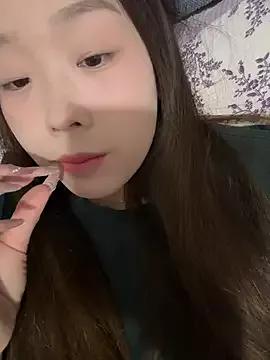 Minnie-66 on StripChat 