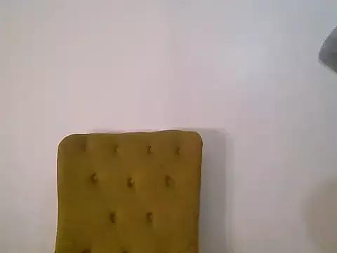 MINNYIRI on StripChat 