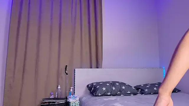 Mishel_Blessing on StripChat