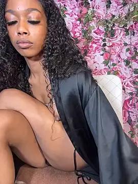 mismialove on StripChat 