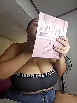 Miss-boobs on StripChat 
