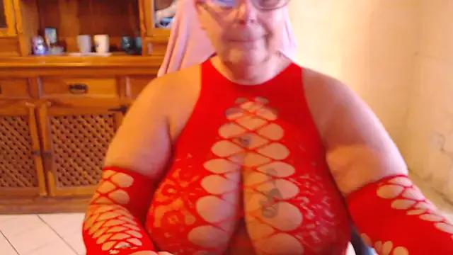 MISS_LINDAH on StripChat 