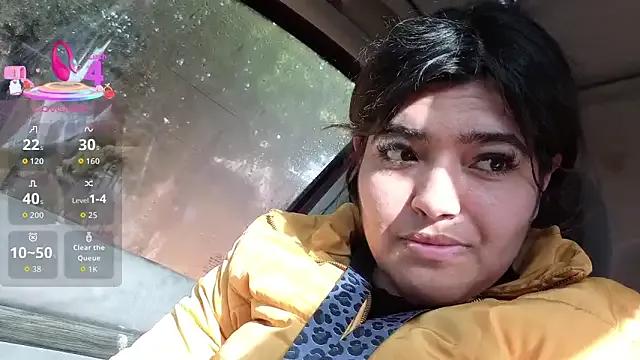 missaaprilv on StripChat 