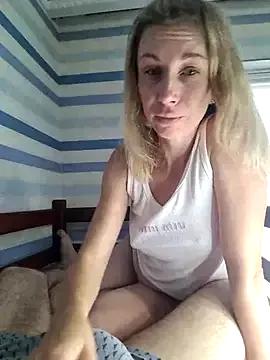 MissisMilk on StripChat 