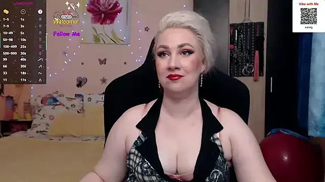 MissLexyGold on StripChat 