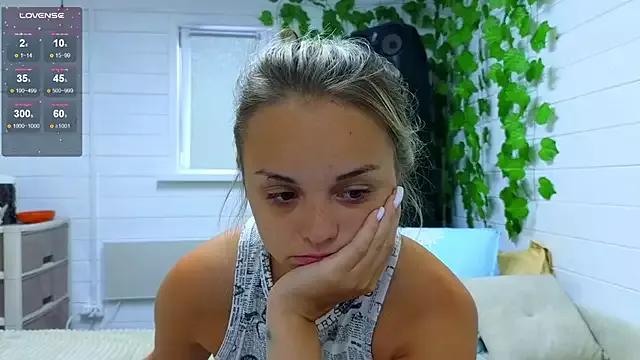 Misss_Vikk on StripChat 
