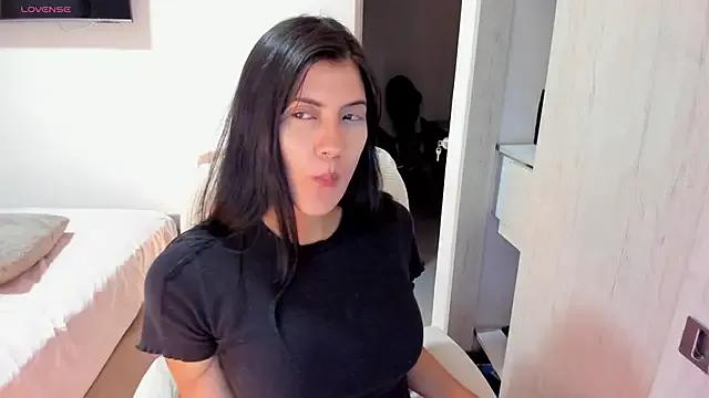 misstoya on StripChat 
