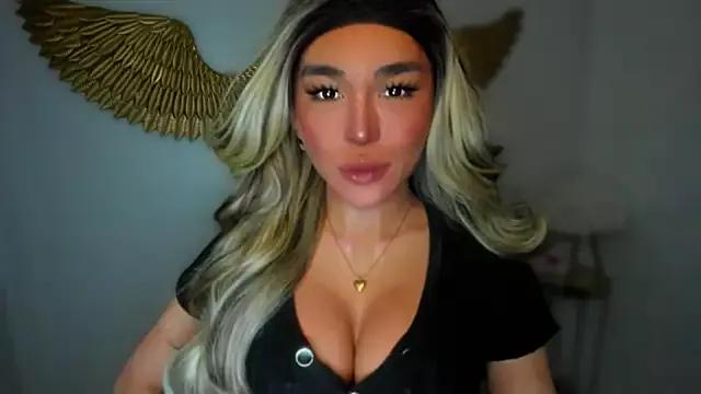 MissTransAmerica on StripChat 