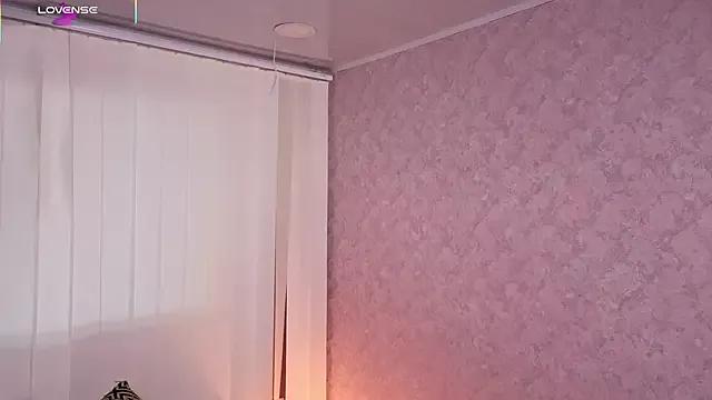 missy_taylor_ on StripChat 