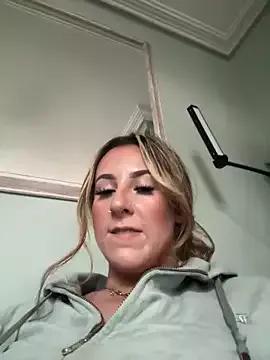 Missyemily on StripChat 