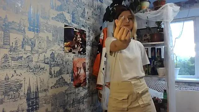 MitsueMcquinn on StripChat