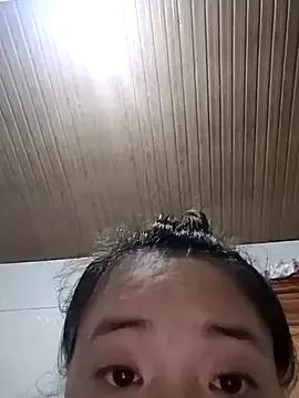 MiuuBae on StripChat 