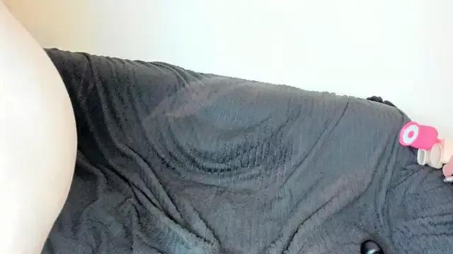 Mlleeffy on StripChat 