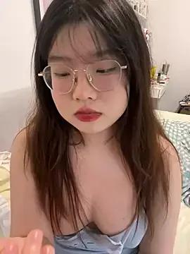 mmmyin20 on StripChat 