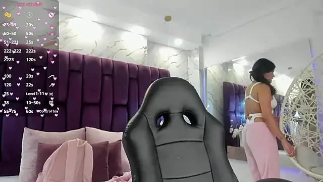 molly_gomezz on StripChat