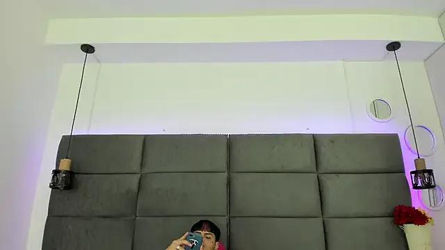 Mollyxketa1_ on StripChat 