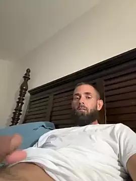 momentum2023 on StripChat 
