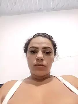 Mommy-Hot on StripChat 