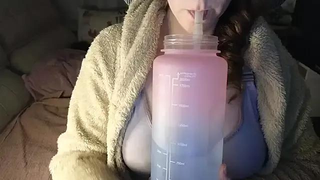 MommyLoveAanal on StripChat 