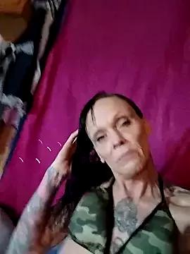 MommyMisfit on StripChat 