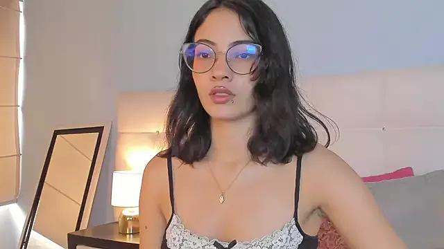 Moon__April on StripChat 