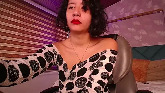 Moony_14 on StripChat 