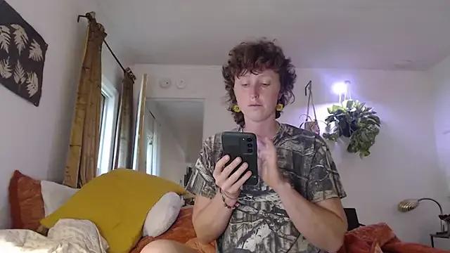 mossy_kiss on StripChat 
