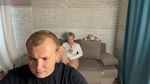 MrMrsRight on StripChat 