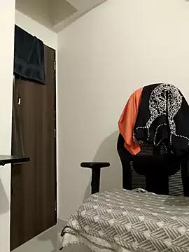 MumbaiDreamGirl on StripChat 