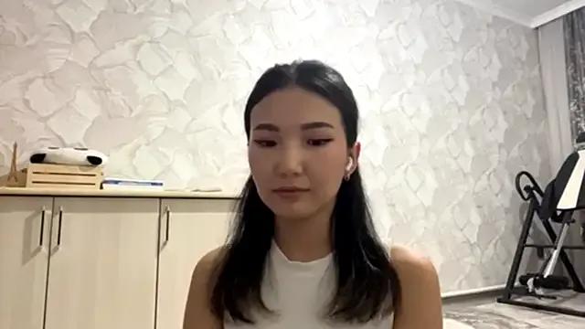 MyCuteLuna on StripChat