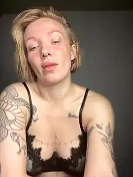 Myshhhhhh — Spit on boobs