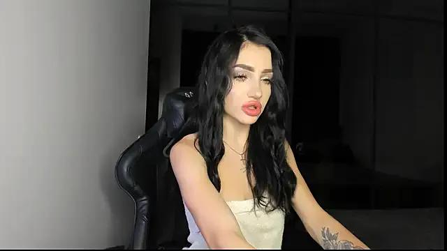 NancyLovee_ on StripChat