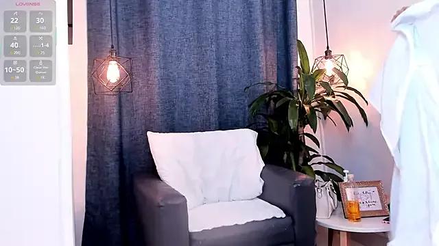 natasha_moreno on StripChat 