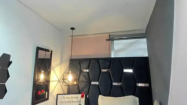 Natasha_rose__ on StripChat 