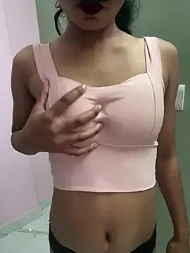 Naughty_Taniya — Blowjob in Public