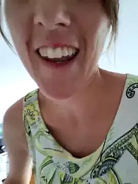 NaughtyCatgirl — LT Clips/Pinch nipples