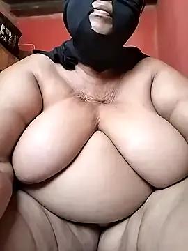 naughtygrannyXXX — Oil boobs