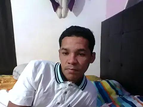 NAUGHTYTOGETHER_ on StripChat